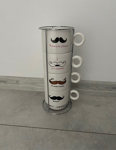 Kahve Kupaları Stantı ile birlikte