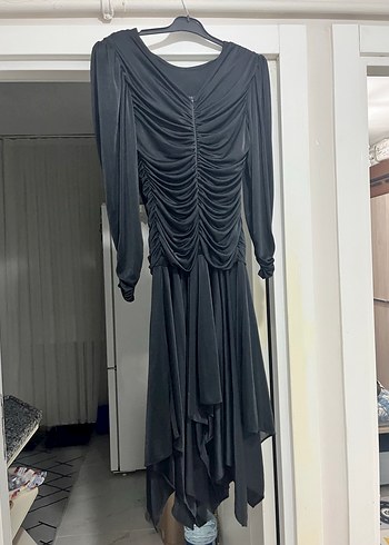 Vintage 
Siyah Uzun Kollu Drapeli Gotik Abiye Elbise - Görsel 7