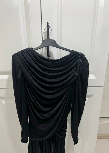 Vintage 
Siyah Uzun Kollu Drapeli Gotik Abiye Elbise - Görsel 4