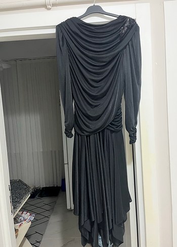 Vintage 
Siyah Uzun Kollu Drapeli Gotik Abiye Elbise - Görsel 8