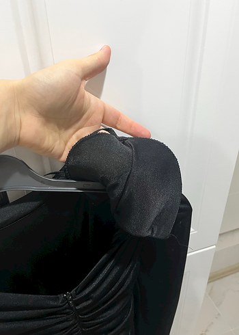 Vintage 
Siyah Uzun Kollu Drapeli Gotik Abiye Elbise - Görsel 9