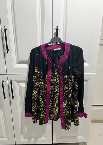 Mor Çiçek Desenli Bohem Kadın Bluz - Görsel 2