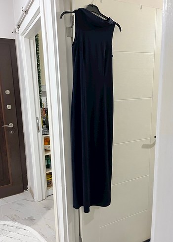 Siyah Uzun V Yaka Drapeli Kadın Elbise - Görsel 6