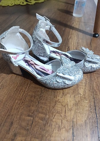 Beyaz Parlak Simli Kız Çocuk Babet - Görsel 3