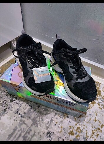 Skechers çocuk ayakkabı