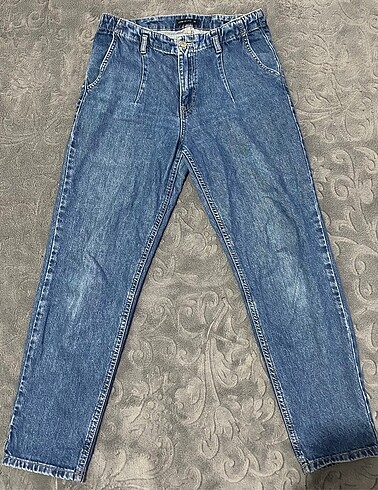 Mom jean