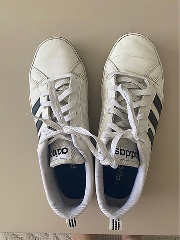Adidas spor ayakkabı
