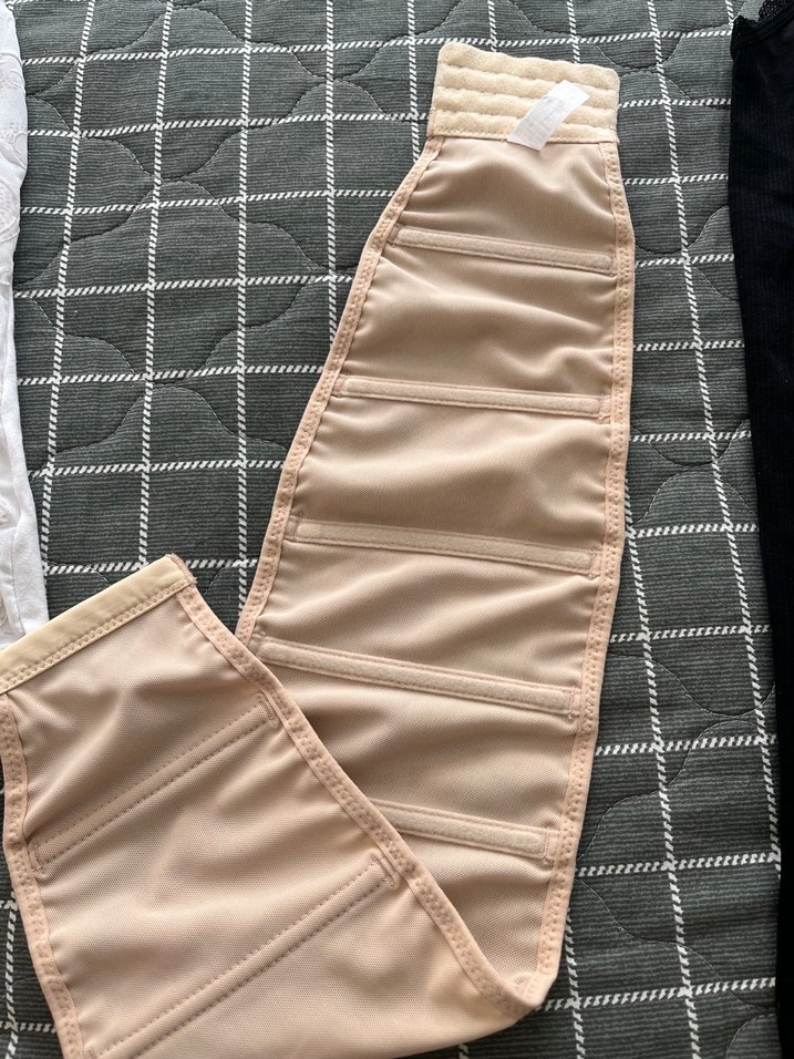 Beyaz Straplez Kadın Atlet - Görsel 4