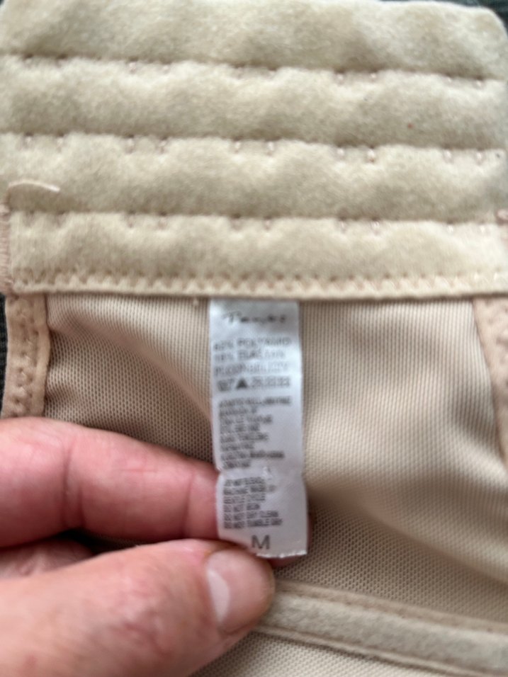 Beyaz Straplez Kadın Atlet - Görsel 5