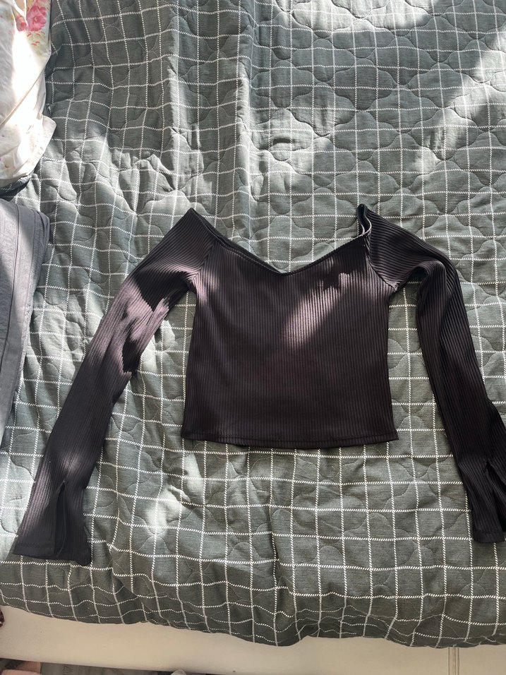 Siyah Pilili Uzun Kollu Kadın Bluz - Görsel 5