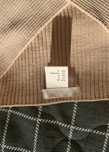 Bej V Yaka Kadın Triko Kazak - Görsel 2