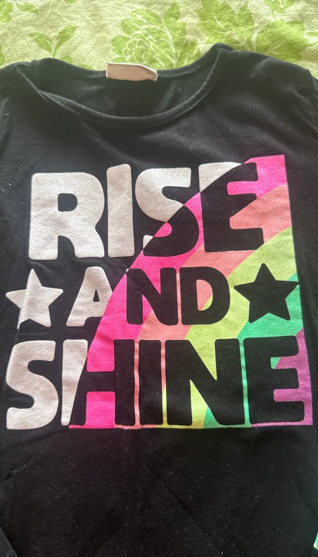 Parlak Baskılı Uzun Kollu Kız Tişörtü - Görsel 2