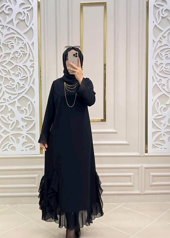 Uzun Siyah Fırfırlı Gotik Elbise