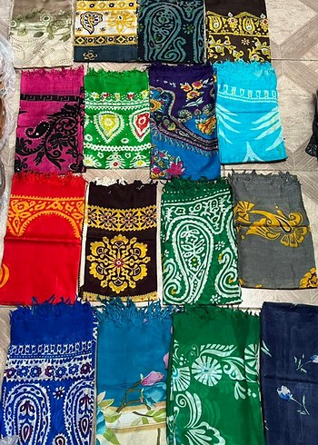 Boncuk İşlemeli Çok Renkli Kadın Fular - Görsel 5