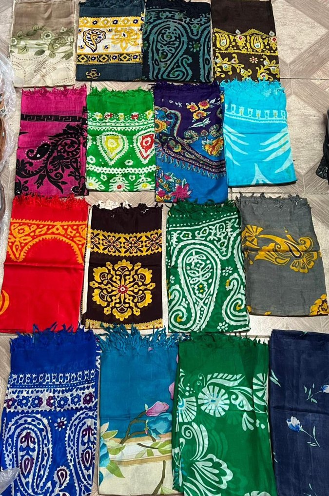 Boncuk İşlemeli Çok Renkli Kadın Fular - Görsel 5