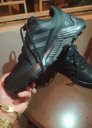 Adidas ayakkabı 