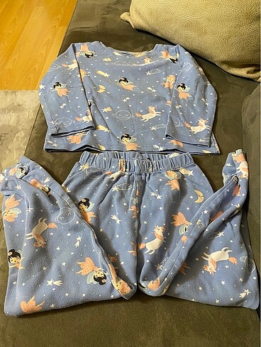 Çocuk pijama takımı