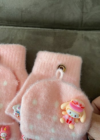 SANRİO MARKA ÇOCUK ELDİVENİ - Görsel 5