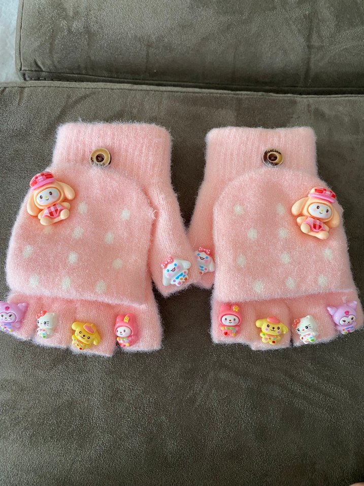 SANRİO MARKA ÇOCUK ELDİVENİ - Görsel 3