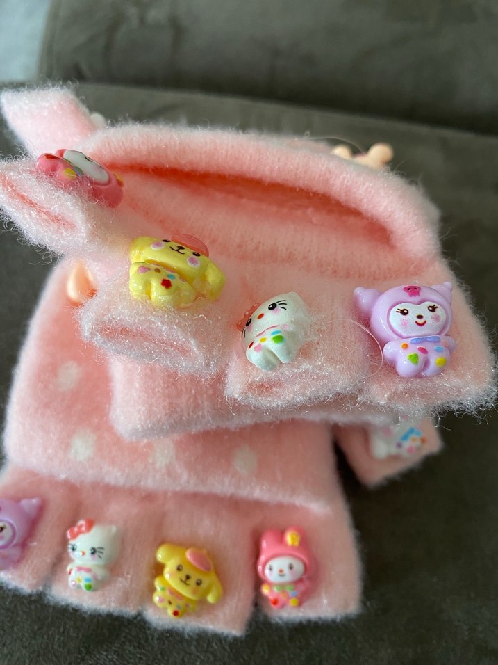 SANRİO MARKA ÇOCUK ELDİVENİ - Görsel 4