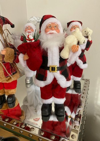 Renkli Noel Baba Figürleri - Görsel 2