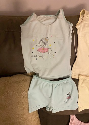 Nakışlı Pastel Renkli Kız Çocuk Atlet Şort Takımı - Görsel 5
