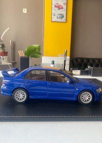 Autoart 1/18 MİTSUBİSHİ EVO