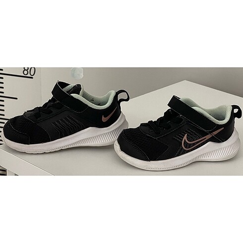 23 Beden Nike spor ayakkabı