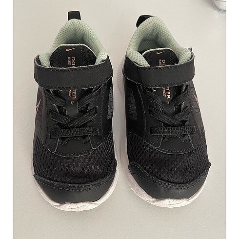 23 Beden siyah Renk Nike spor ayakkabı