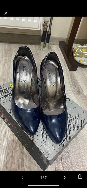 Rugan lacivert stiletto ayakkabı