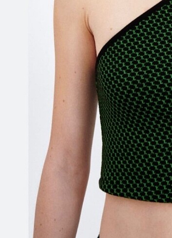 Zara Zara çapraz askılı triko crop