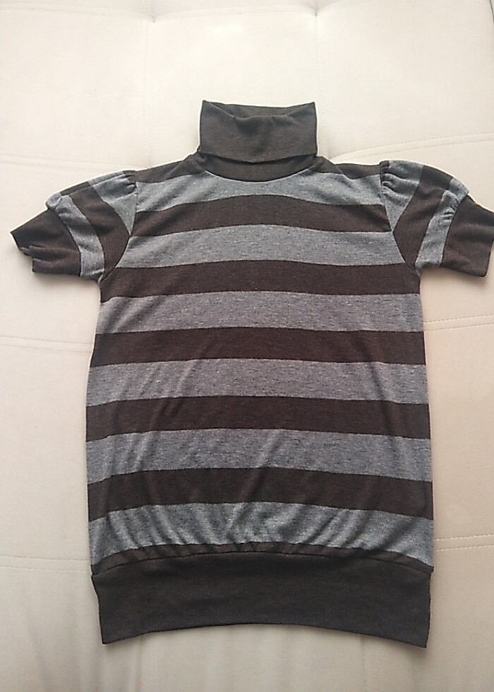 T-SHIRT BOYUNLU - Görsel 2