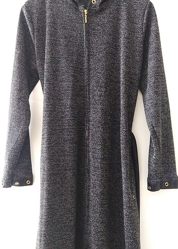 Düğmeli Siyah Uzun Mevsimlik Kap - Görsel 6