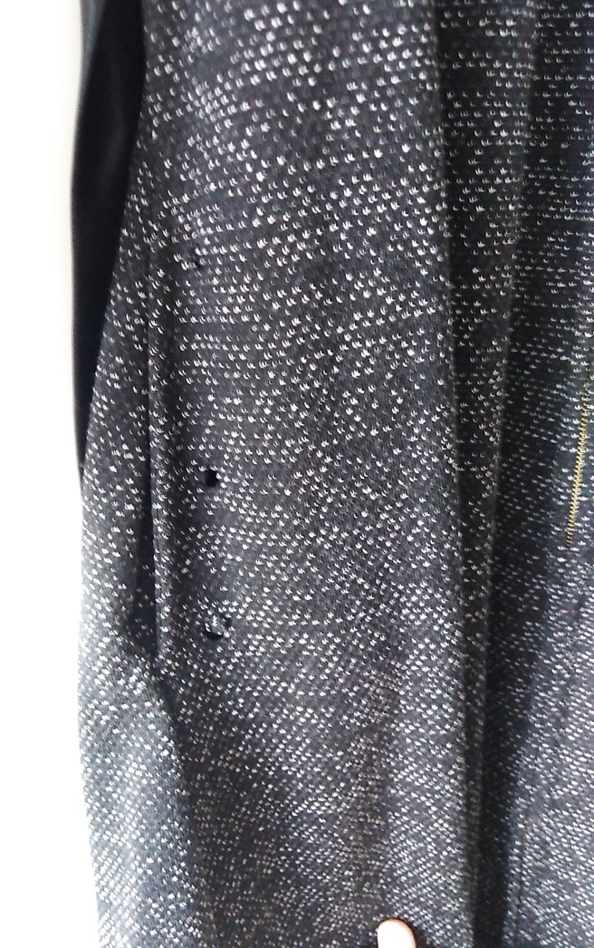 Düğmeli Siyah Uzun Mevsimlik Kap - Görsel 5