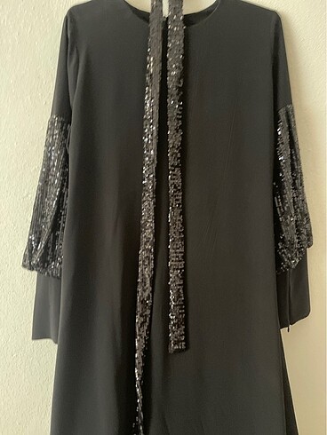 xl Beden siyah Renk Krep pullu abiye