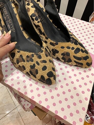 38 Beden Leopar günlük ayakkabı
