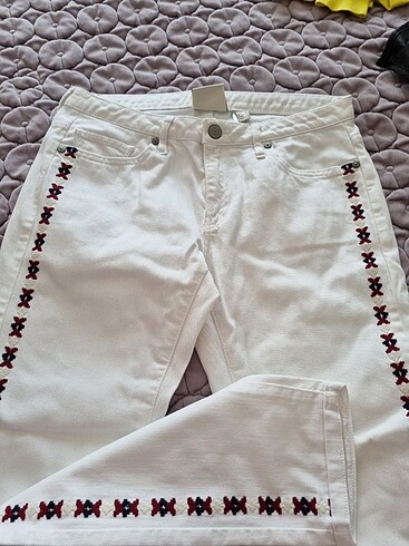 Mango jean