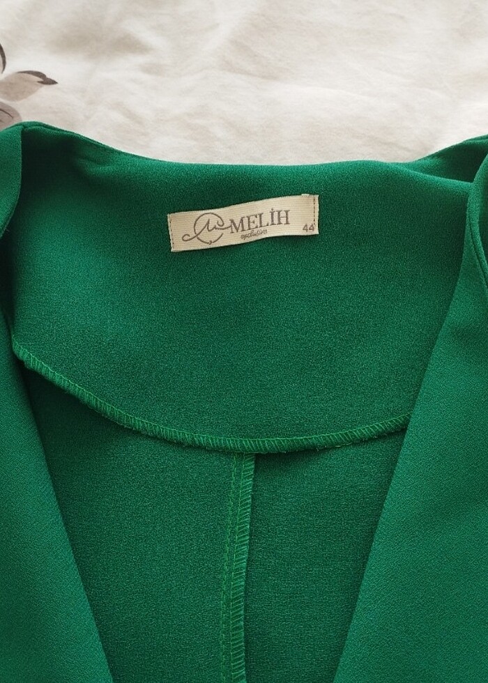 zümrüt yeşili çok şık kap - Görsel 2