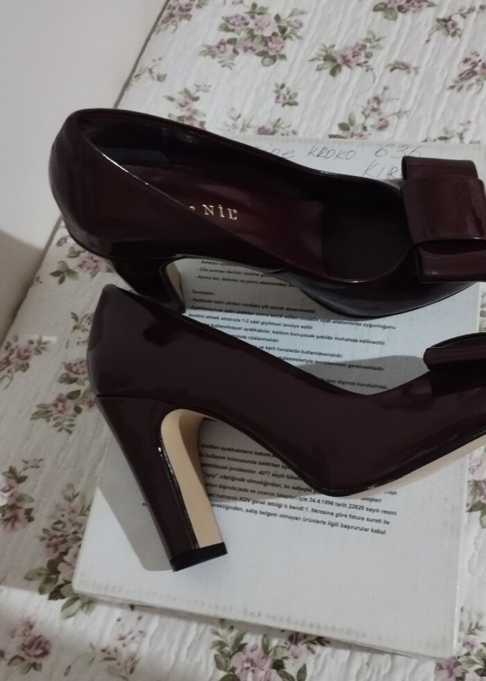 Kalın topuklu rugan bordo ayakkabı  - Görsel 4