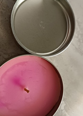 Metal Kutulu Karanfil Kokulu Mum - Görsel 3