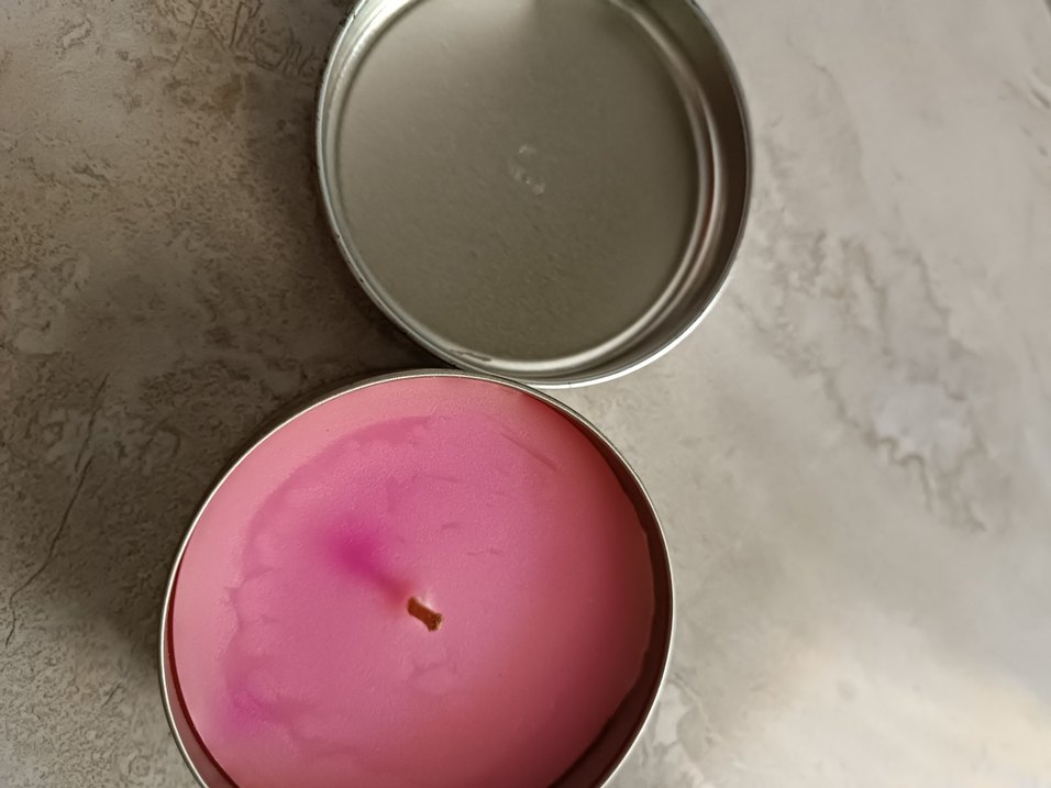 Metal Kutulu Karanfil Kokulu Mum - Görsel 3