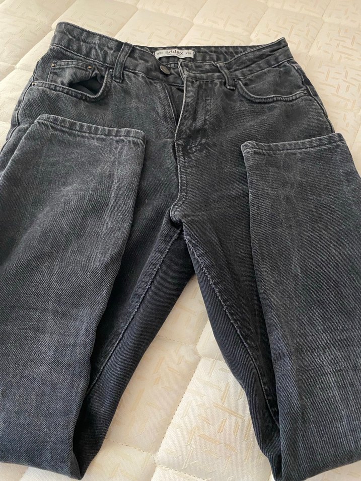 Siyah Bol Kesim Midi Denim Kadın Jean - Görsel 2