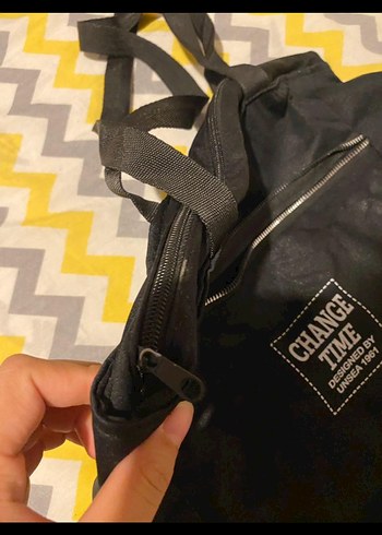 Siyah Fermuarlı Sokak Tarzı Kadın Çanta - Görsel 2