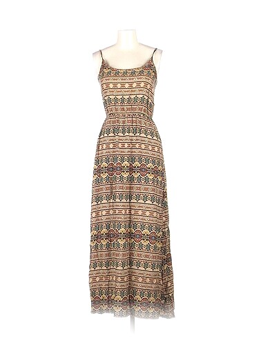 PreLoved Uzun Elbise %70 İndirimli.