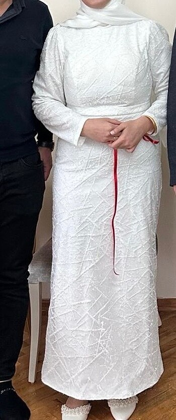 Diğer Söz nişan beyaz elbise