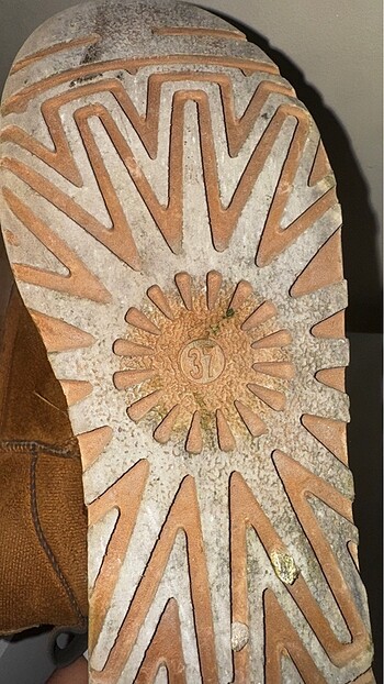 37 Beden camel Renk ugg bot