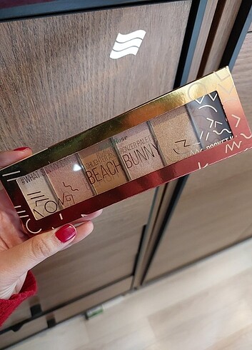 Maybelline RUBY ROSE AYDINLATICI & BRONZER PALETI