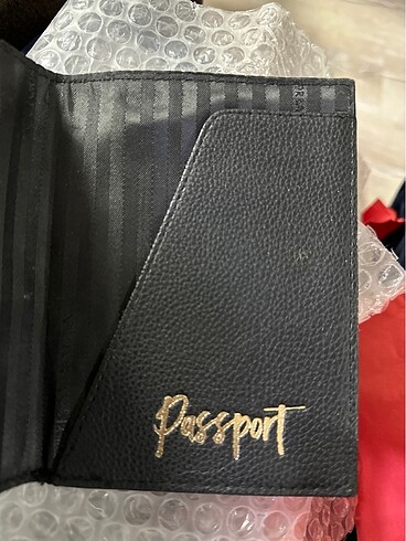  Beden Victoria secret pasaport kılıfı