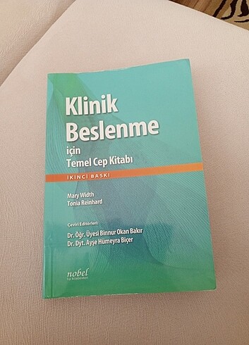 Klinik beslenme için temel cep kitabı Nobel Tıp kitabevi