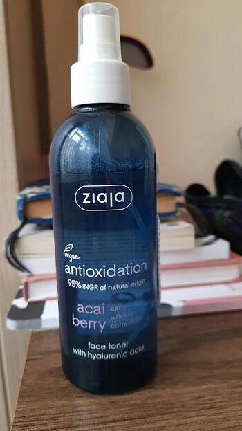 Ziaja tonik/ acai berry